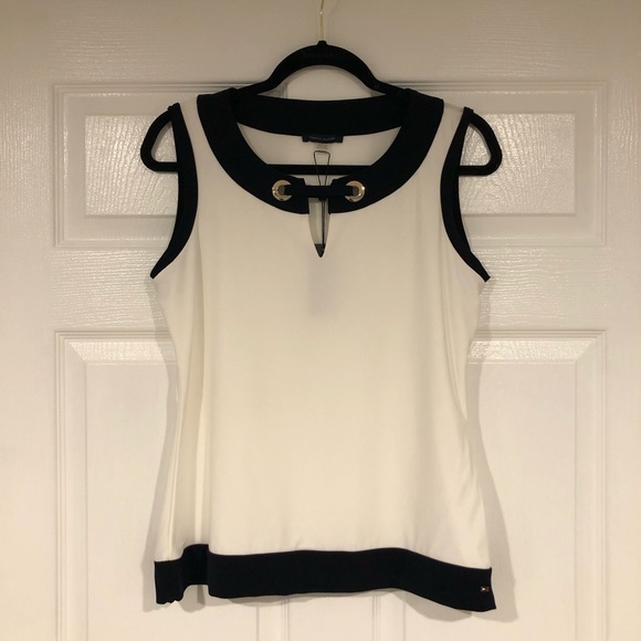 Tommy Hilfiger top - Picture 1 of 3